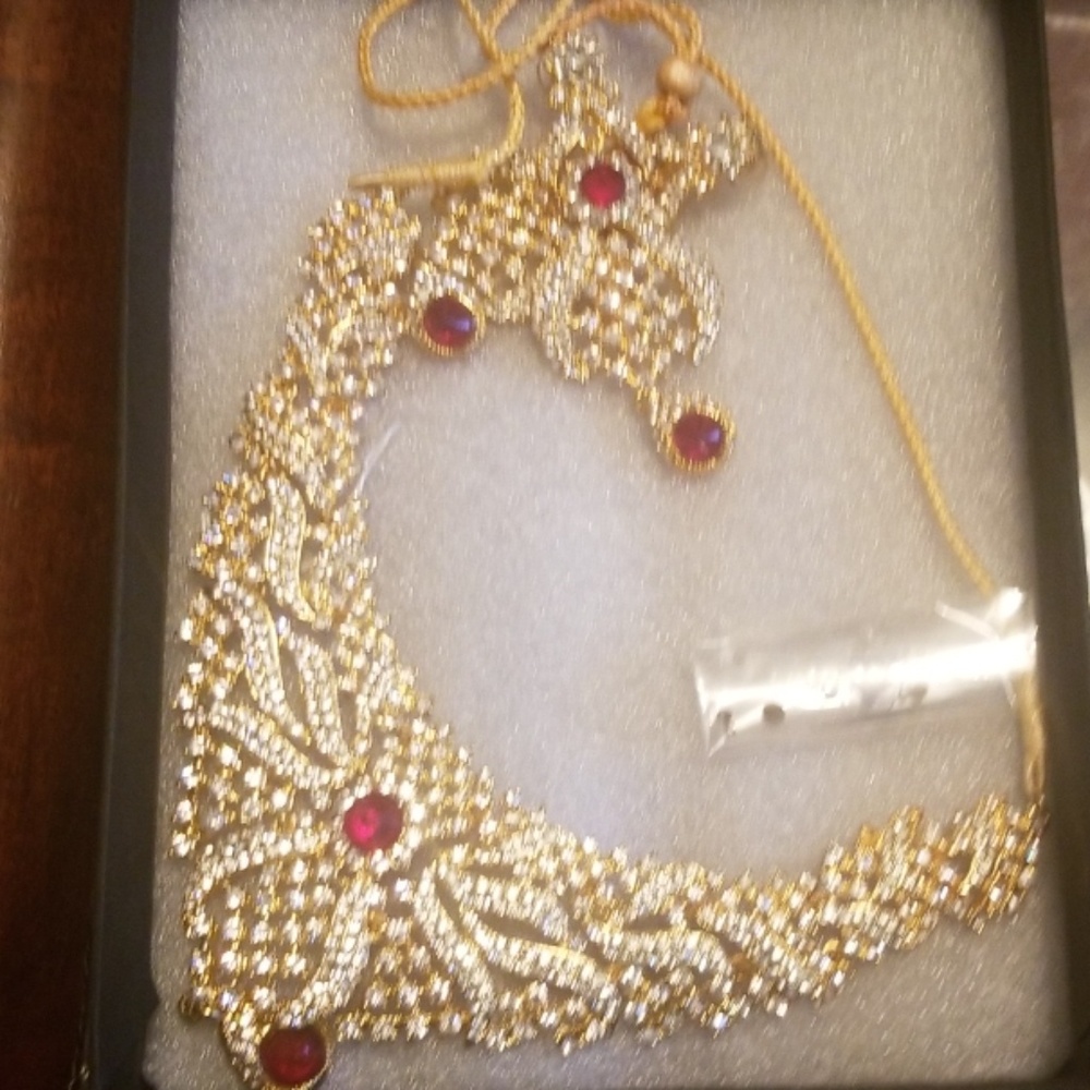 Touchstone Indian Bollywood necklace in antique